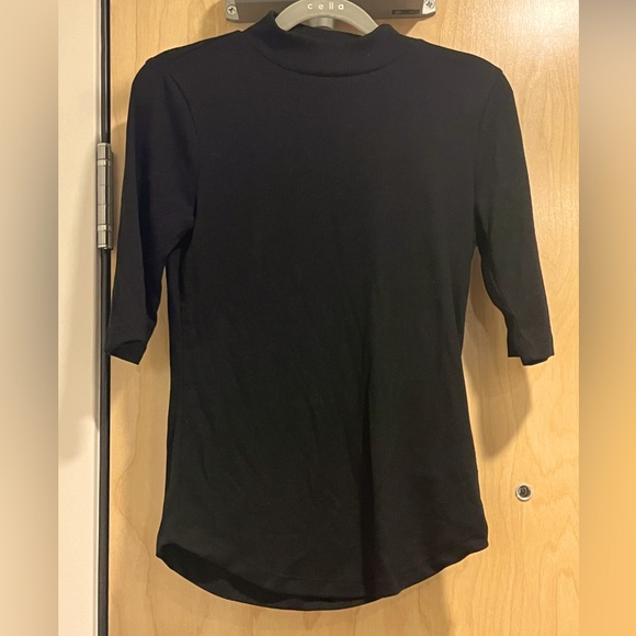 GAP Tops - Gap Black Mock Neck Fine Ribbed Elbow Length Sleeve Shirt